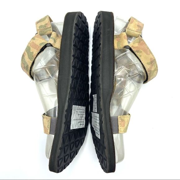 Teva Men’s Rare Original Universal Camo Leather Sandals New - Picture 5 of 12